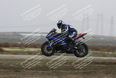 media/Nov-29-2025-TrackDaz (Sat) [[10ae2d9bce]]/B Group/Session 4 (Wheelie Bump)/